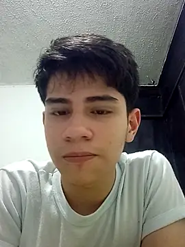 Snapshot of Sink198 chatting on December 2025 04:17:01 AM Sink198 online show from December 2025 04:17:01 AM