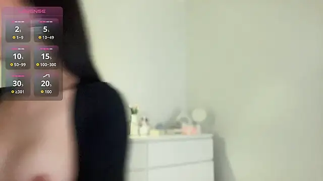 Snapshot of callMeMartina_Lyn chatting on July 2026 08:29:01 AM callMeMartina Lyn online show from July 2026 08:29:01 AM
