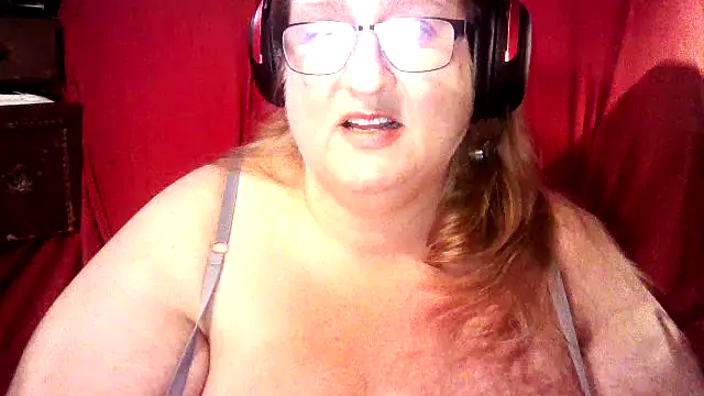 jade-belle online show from December 2025 05:13:01 AM