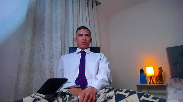 Snapshot of TOMBOYSEXX chatting on April 2026 11:16:01 AM TOMBOYSEXX online show from April 2026 11:16:01 AM