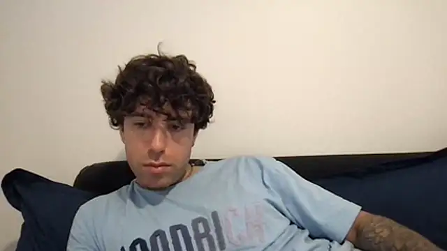 Snapshot of icyninesix chatting on December 2025 08:04:02 PM icyninesix online show from December 2025 08:04:02 PM