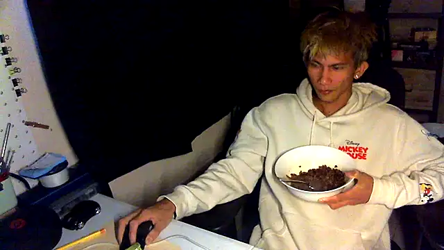 Snapshot of jhaycobXgarcia chatting on March 2026 04:28:02 PM jhaycobXgarcia online show from March 2026 04:28:02 PM