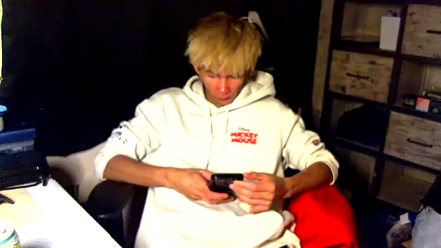 Snapshot of jhaycobXgarcia chatting on March 2026 11:32:01 AM jhaycobXgarcia online show from March 2026 11:32:01 AM