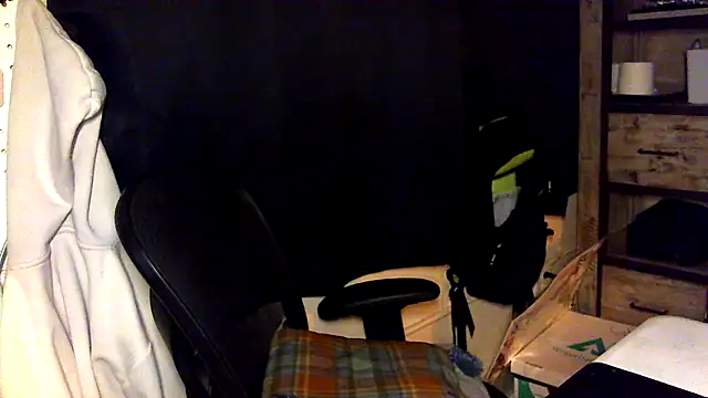 Snapshot of jhaycobXgarcia chatting on April 2026 07:09:02 AM jhaycobXgarcia online show from April 2026 07:09:02 AM