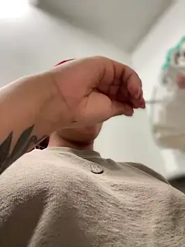 Zarahs Blare1 online show from January 2026 11:19:01 PM