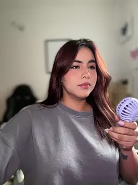 Zarahs Blare1 online show from May 2026 10:52:02 PM