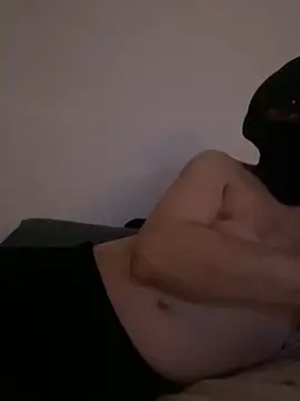 Snapshot of heyimbig chatting on December 2025 12:38:02 AM heyimbig online show from December 2025 12:38:02 AM