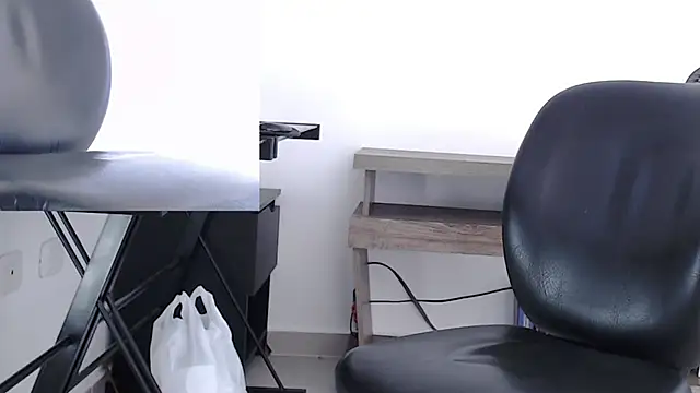 Snapshot of mateoconde00 chatting on March 2026 07:20:02 PM mateoconde00 online show from March 2026 07:20:02 PM