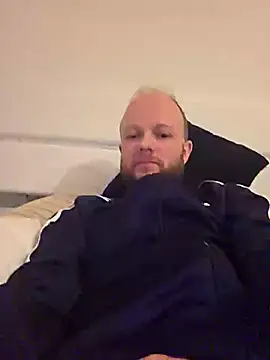 SoftishInflow online show from December 2025 01:22:01 AM