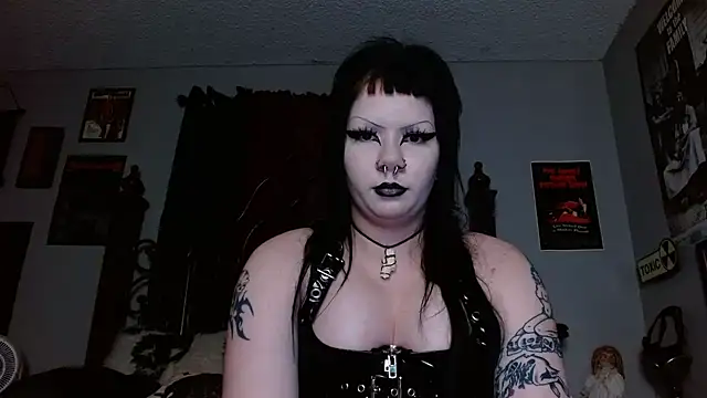 Snapshot of Bettieee_Agura chatting on April 2026 03:15:01 AM Bettieee Agura online show from April 2026 03:15:01 AM