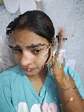 Himani 0122 online show from June 2026 05:56:01 AM