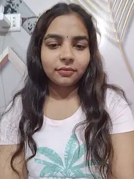 Himani 0122 online show from June 2026 12:55:01 PM