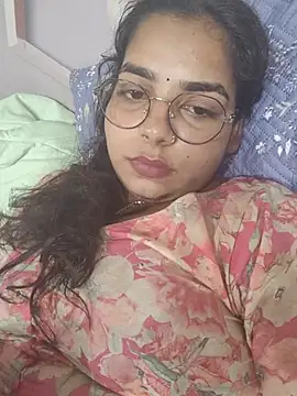 Himani 0122 online show from July 2026 08:02:01 PM
