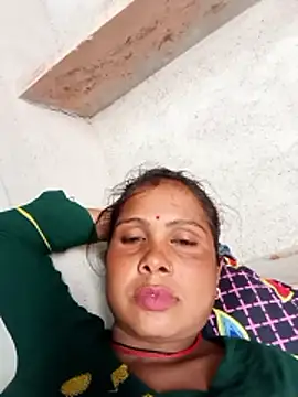 Shreya pandit online show from February 2026 07:51:01 AM