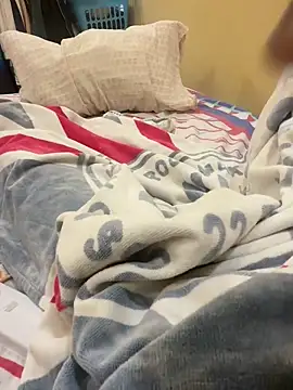 Snapshot of Nunobrubo chatting on April 2026 01:22:01 PM Nunobrubo online show from April 2026 01:22:01 PM