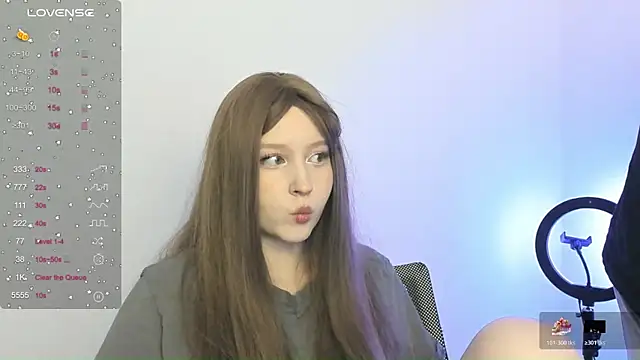 Stella MoonLight online show from January 2026 12:20:02 PM