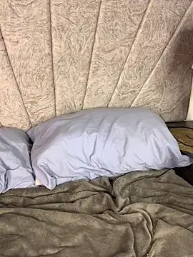 Val12777 online show from April 2026 12:11:02 PM