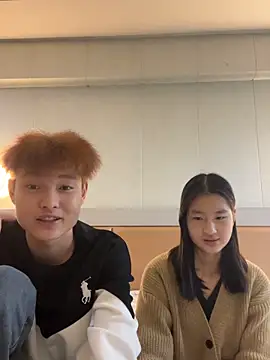 Snapshot of BY-668 chatting on December 2025 01:04:02 PM BY-668 online show from December 2025 01:04:02 PM