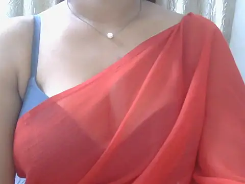 Snapshot of its_me_love9951 chatting on March 2026 08:48:02 PM its me love9951 online show from March 2026 08:48:02 PM