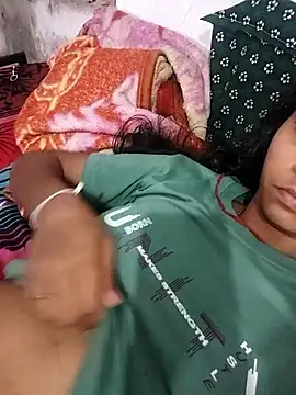 Snapshot of XPriti_x chatting on April 2026 12:23:01 PM XPriti x online show from April 2026 12:23:01 PM