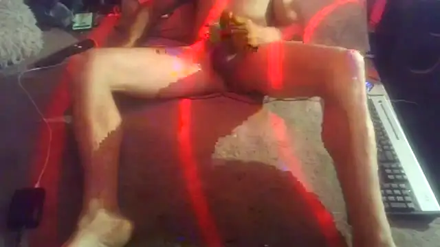 Snapshot of SnappedHagfish chatting on April 2026 09:17:01 PM SnappedHagfish online show from April 2026 09:17:01 PM