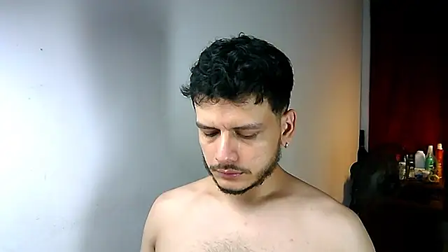 Snapshot of luxo_kane chatting on December 2025 07:12:01 AM luxo kane online show from December 2025 07:12:01 AM