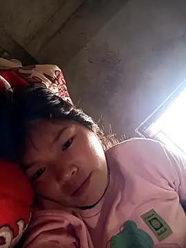 Snapshot of May-Ne chatting on March 2026 03:56:02 AM May-Ne online show from March 2026 03:56:02 AM