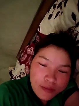 Snapshot of May-Ne chatting on March 2026 05:00:02 AM May-Ne online show from March 2026 05:00:02 AM