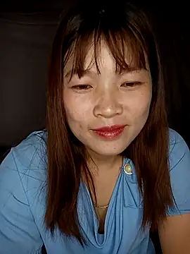 Snapshot of May-Ne chatting on April 2026 02:58:02 PM May-Ne online show from April 2026 02:58:02 PM