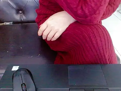 Snapshot of Midu_9x chatting on January 2026 03:32:01 AM Midu 9x online show from January 2026 03:32:01 AM