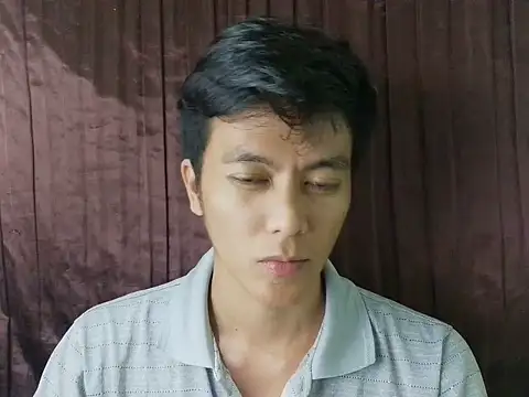 Snapshot of riodickph chatting on April 2026 04:49:01 PM riodickph online show from April 2026 04:49:01 PM