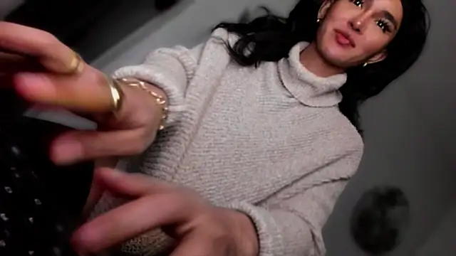 Snapshot of mxshemale_ladyboy chatting on January 2026 01:43:02 AM mxshemale ladyboy online show from January 2026 01:43:02 AM