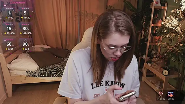 Alison Doody online show from April 2026 07:42:02 AM