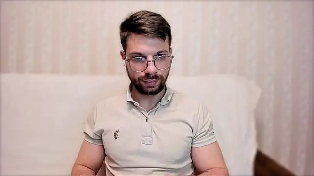 Snapshot of Tony_Wolf chatting on May 2026 08:58:02 PM Tony Wolf online show from May 2026 08:58:02 PM
