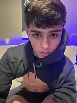 Snapshot of lian_fooxx chatting on April 2026 08:04:01 AM lian fooxx online show from April 2026 08:04:01 AM