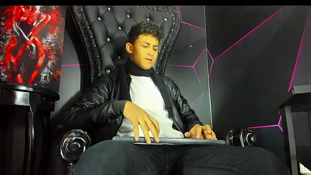 Ethan Waalker online show from February 2026 04:05:02 AM