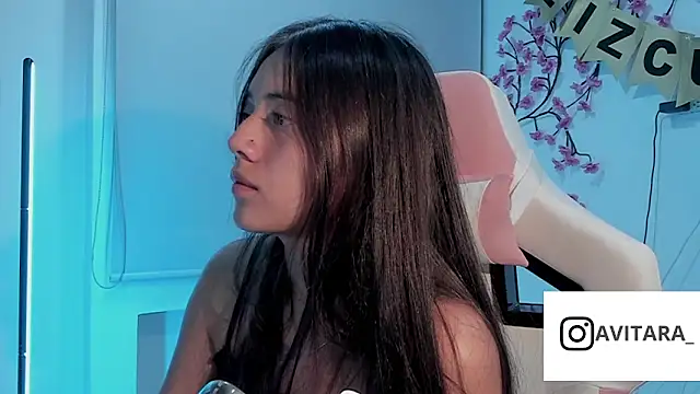 Snapshot of vanesita_ chatting on February 2026 02:07:02 AM vanesita online show from February 2026 02:07:02 AM