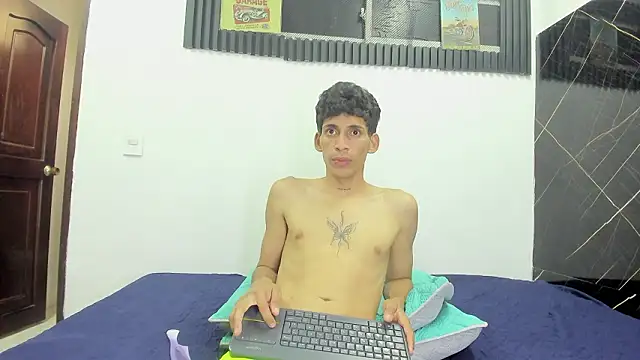 Emer santos online show from March 2026 08:05:02 PM