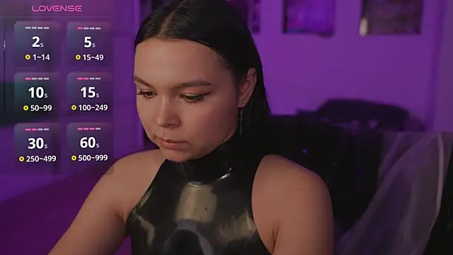 Snapshot of Dominatrix_Alice chatting on April 2026 11:35:02 PM Dominatrix Alice online show from April 2026 11:35:02 PM