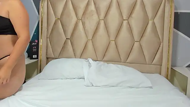 bianca and alex69 online show from January 2026 12:21:01 PM