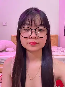 Snapshot of ___KARA___ chatting on February 2026 01:26:01 AM KARA online show from February 2026 01:26:01 AM