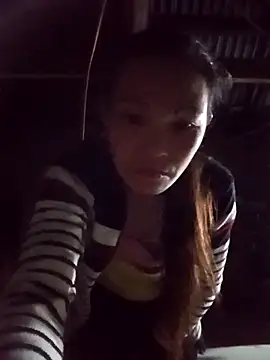 Snapshot of Girl_cutee chatting on December 2025 11:40:02 AM Girl cutee online show from December 2025 11:40:02 AM