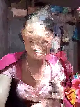 Snapshot of Girl_cutee chatting on January 2026 12:42:01 PM Girl cutee online show from January 2026 12:42:01 PM