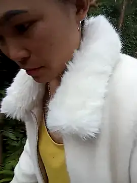 Snapshot of Girl_cutee chatting on February 2026 11:06:02 AM Girl cutee online show from February 2026 11:06:02 AM