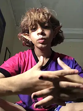 Snapshot of TommyTheReal chatting on December 2025 04:56:01 PM TommyTheReal online show from December 2025 04:56:01 PM