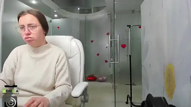 missdominna online show from April 2026 02:47:02 AM