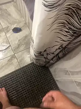 Snapshot of Miguel_667 chatting on April 2026 10:39:01 AM Miguel 667 online show from April 2026 10:39:01 AM