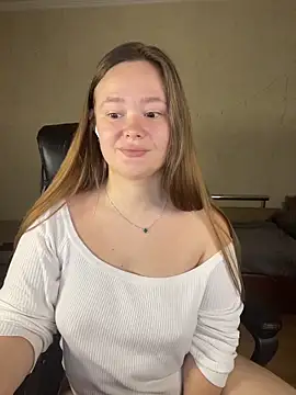 Snapshot of CaramelleSugarr chatting on March 2026 06:09:02 PM CaramelleSugarr online show from March 2026 06:09:02 PM