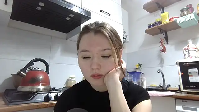 VelmaMaasch online show from December 2025 02:13:02 PM