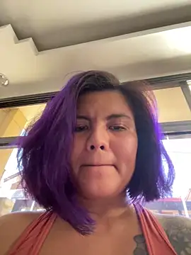 Aljycatx online show from April 2026 04:40:01 AM